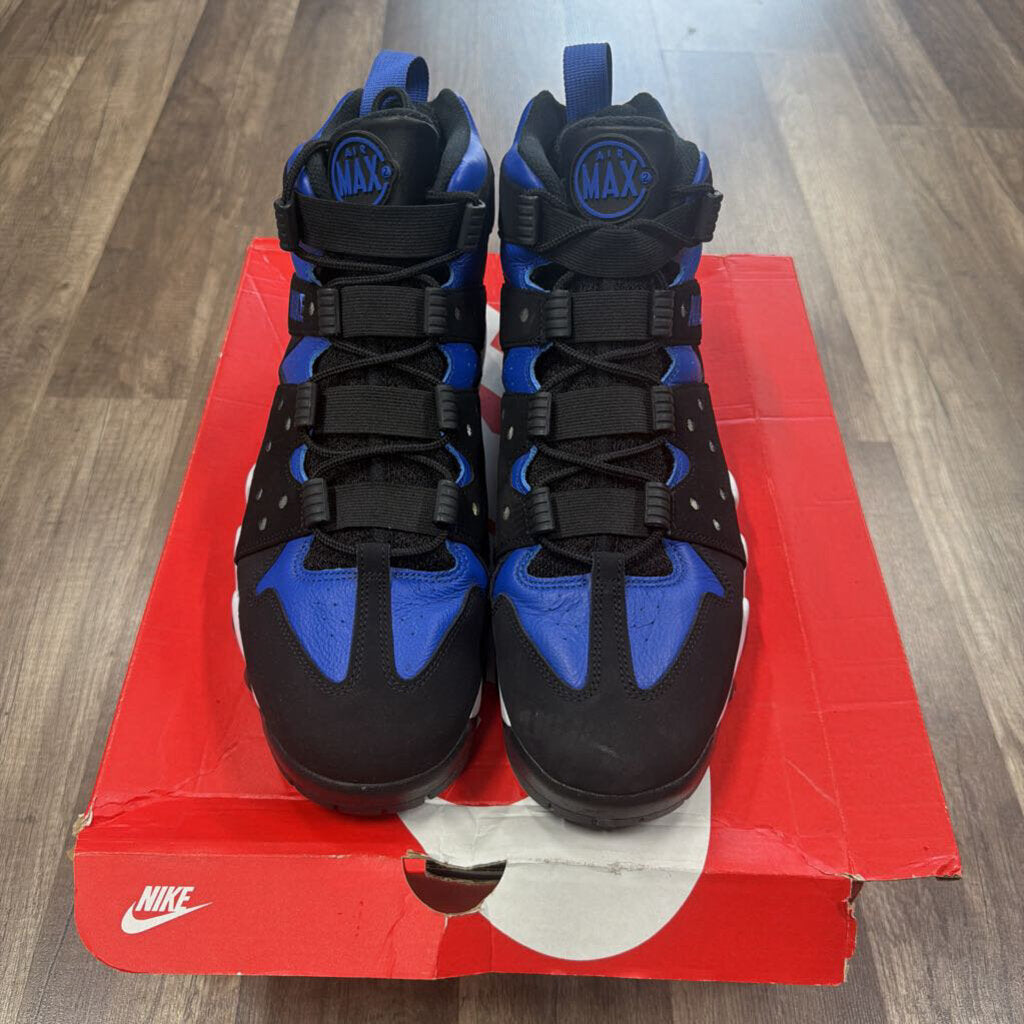 CB94 blue black