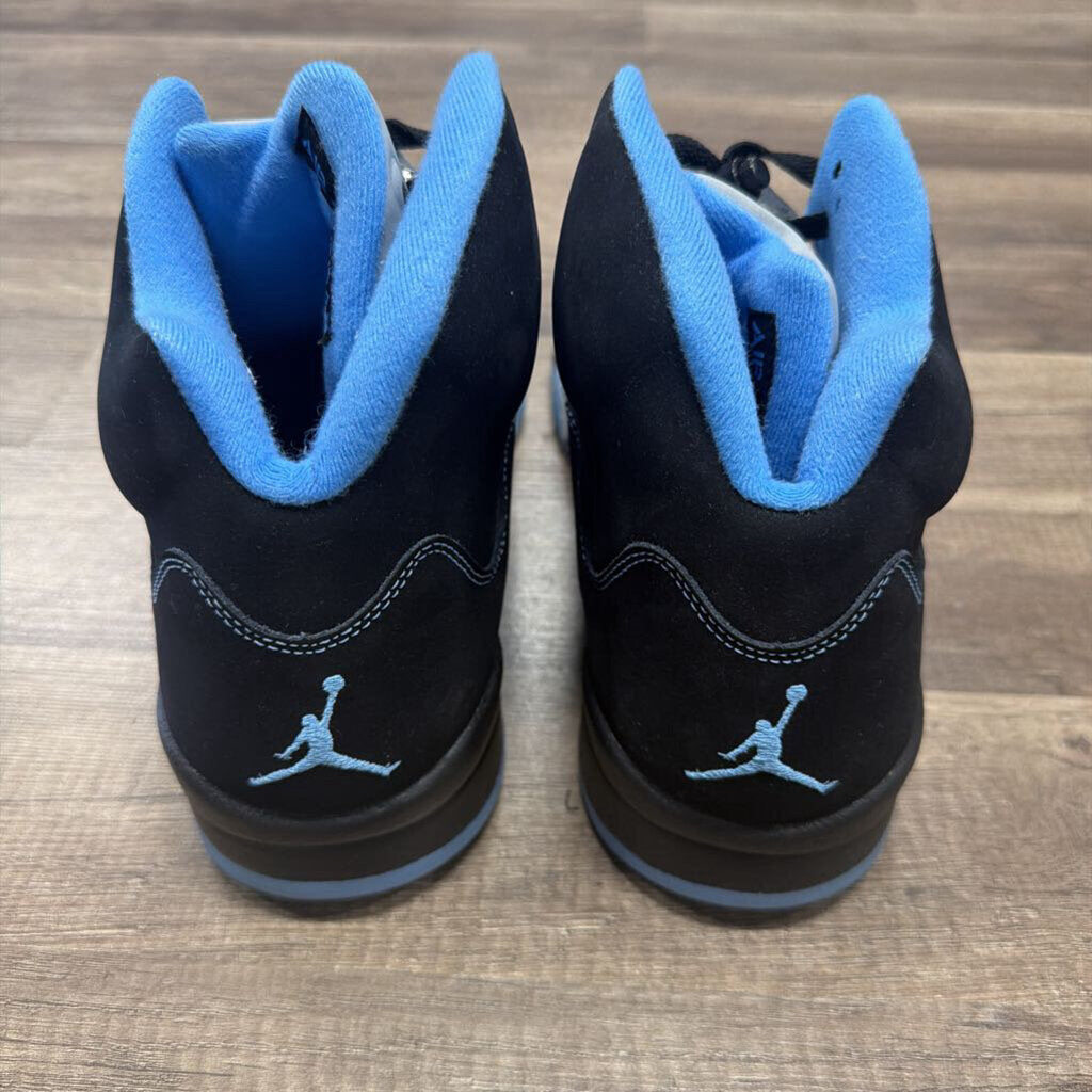 Jordan 5 UNC