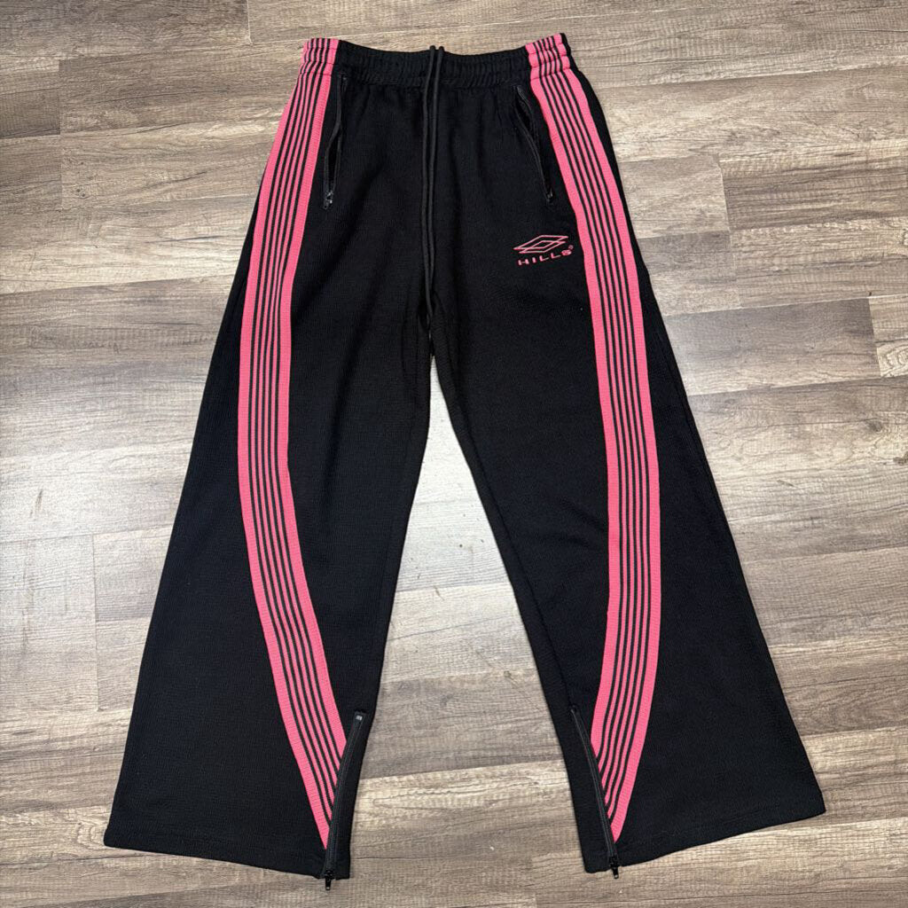 Raspberry Hills Black Pink Sweatpants