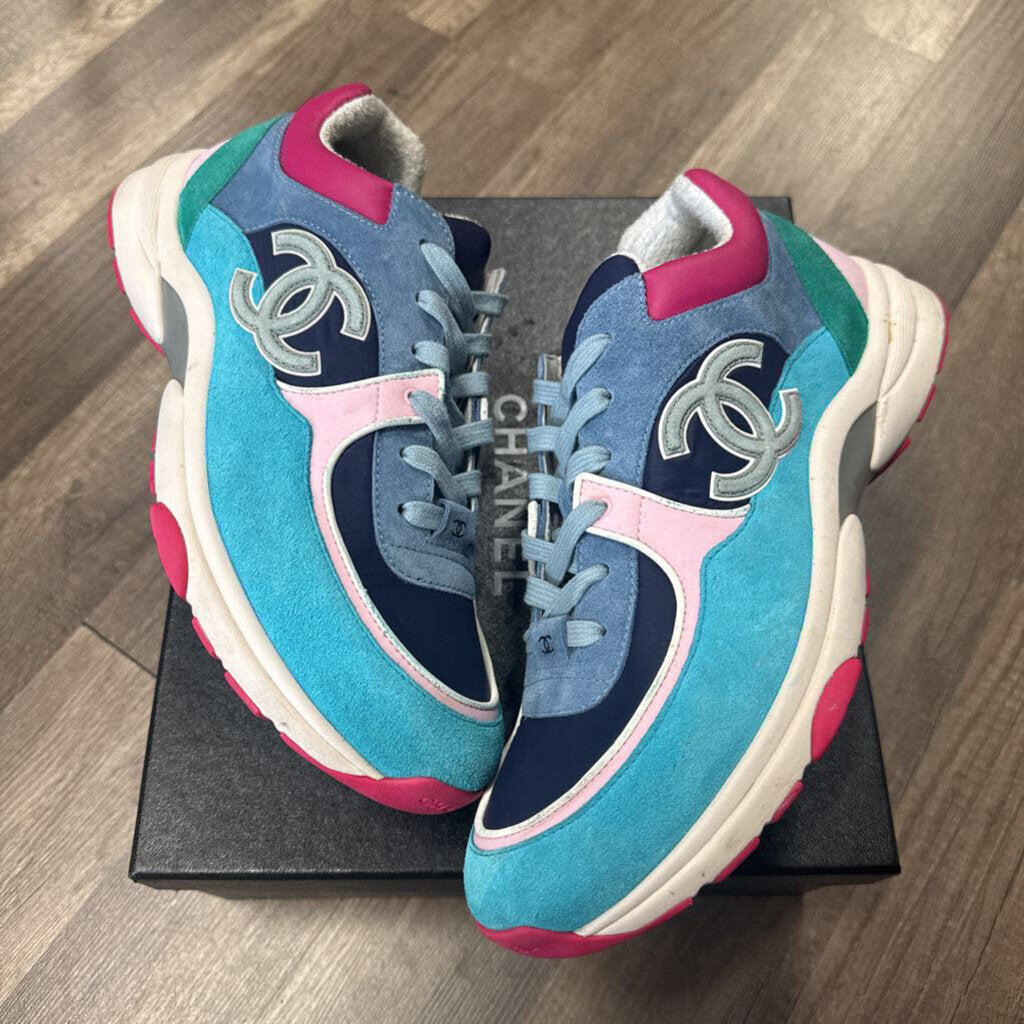 Chanel muticolor trainer