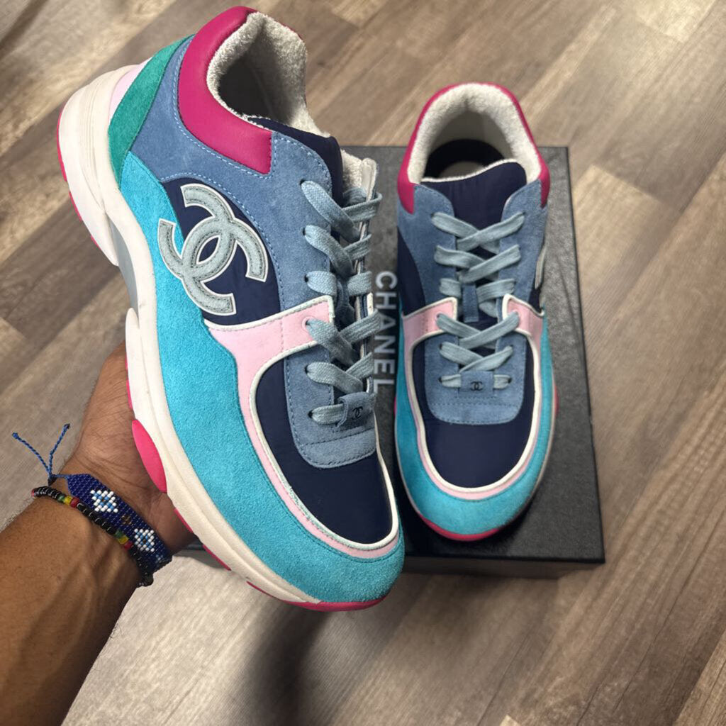 Chanel muticolor trainer