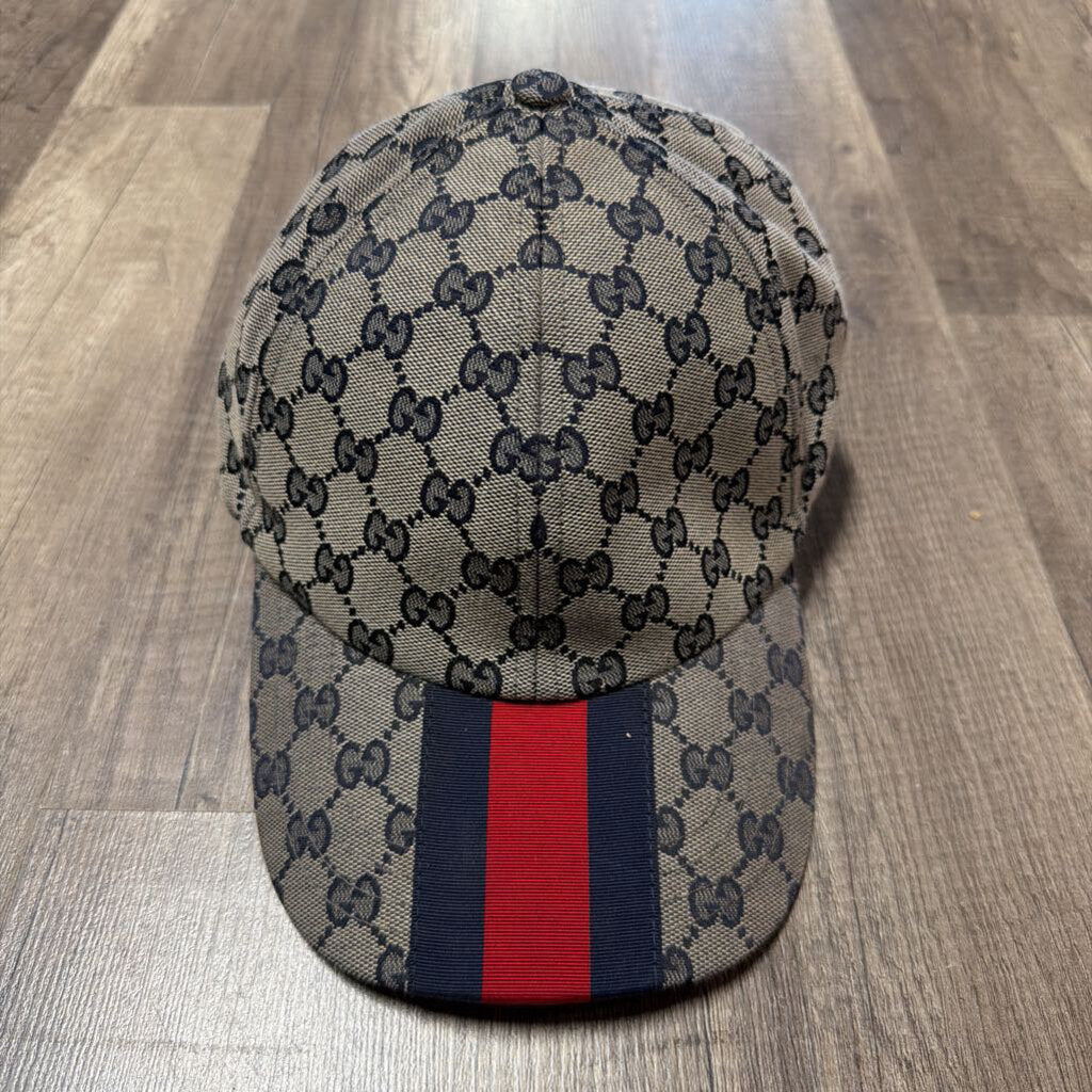 Gucci monogram cap
