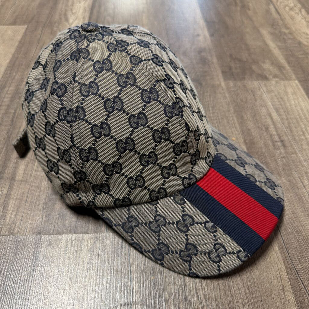 Gucci monogram cap