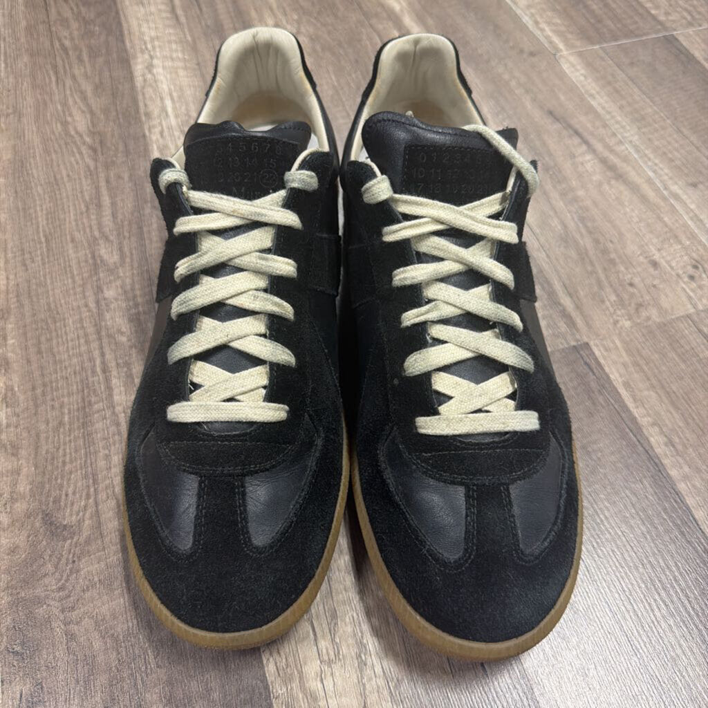 Maison Margiela GAT Black