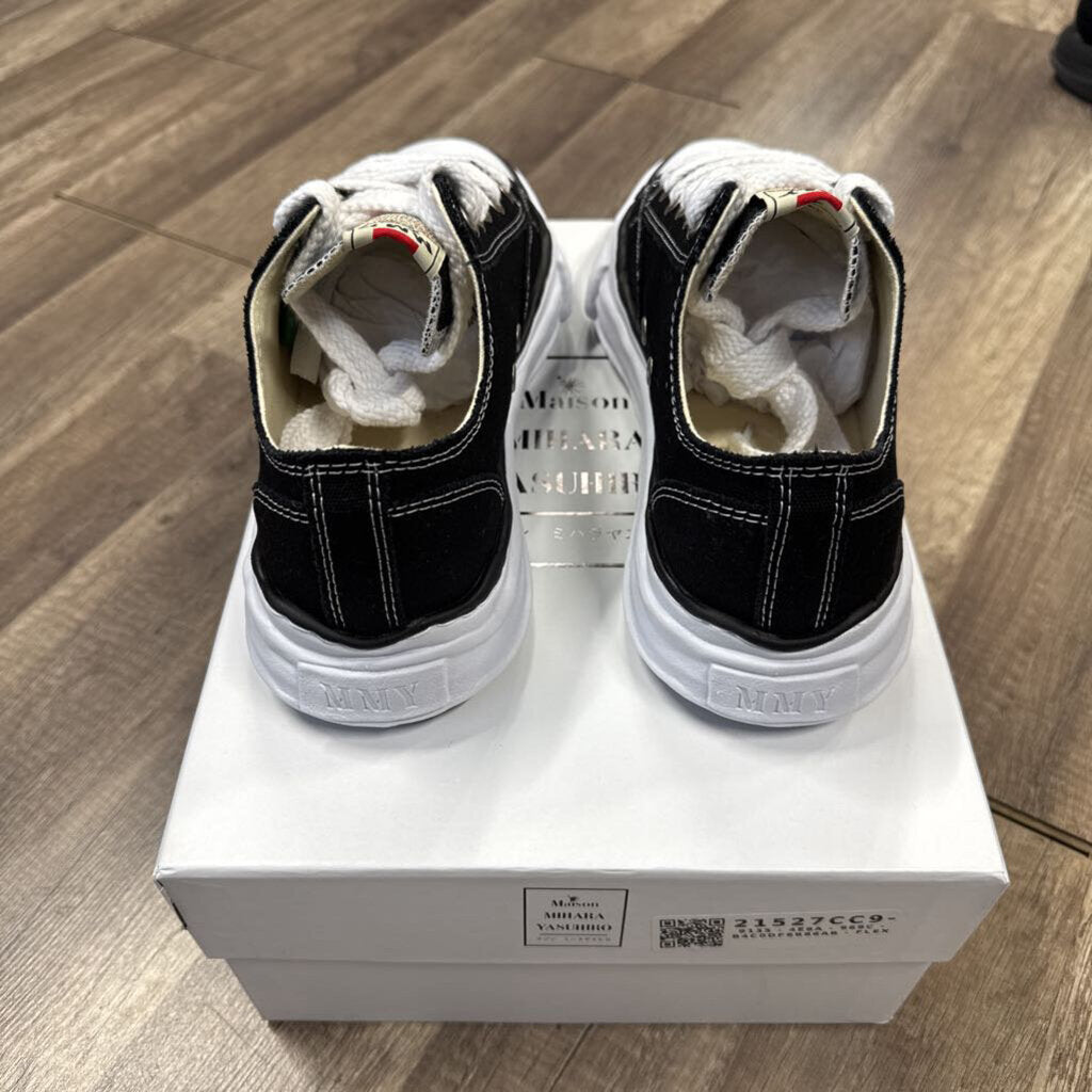 Maison Mihara MMY Low Black White