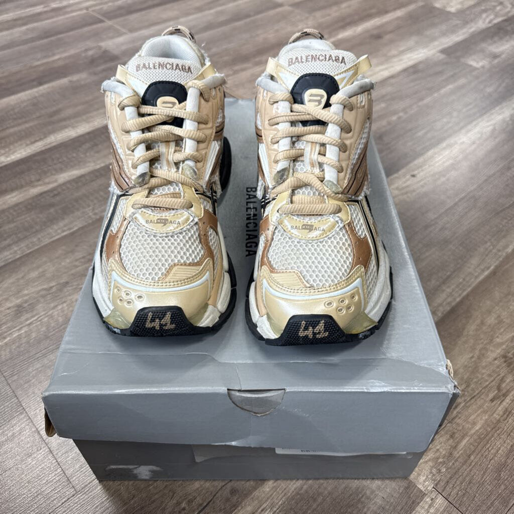 Balenciaga Runner Brown