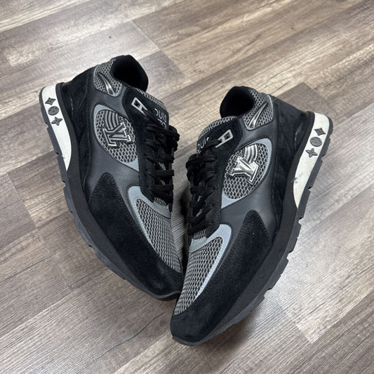 Louis Vuitton Runaway Black and Grey