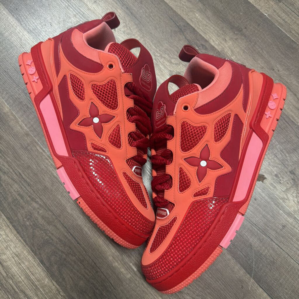 Louis Vuitton skate red (no box)