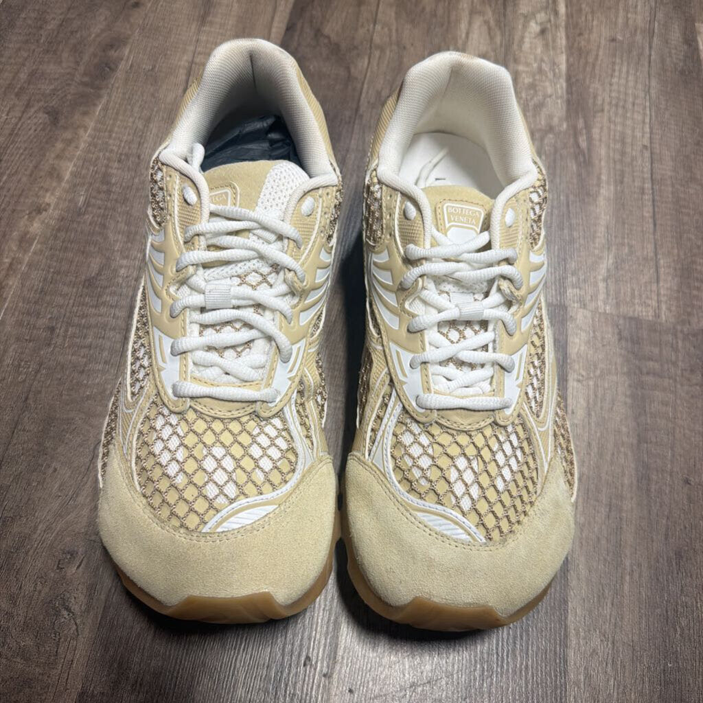 bottega orbit beige tan (no box)