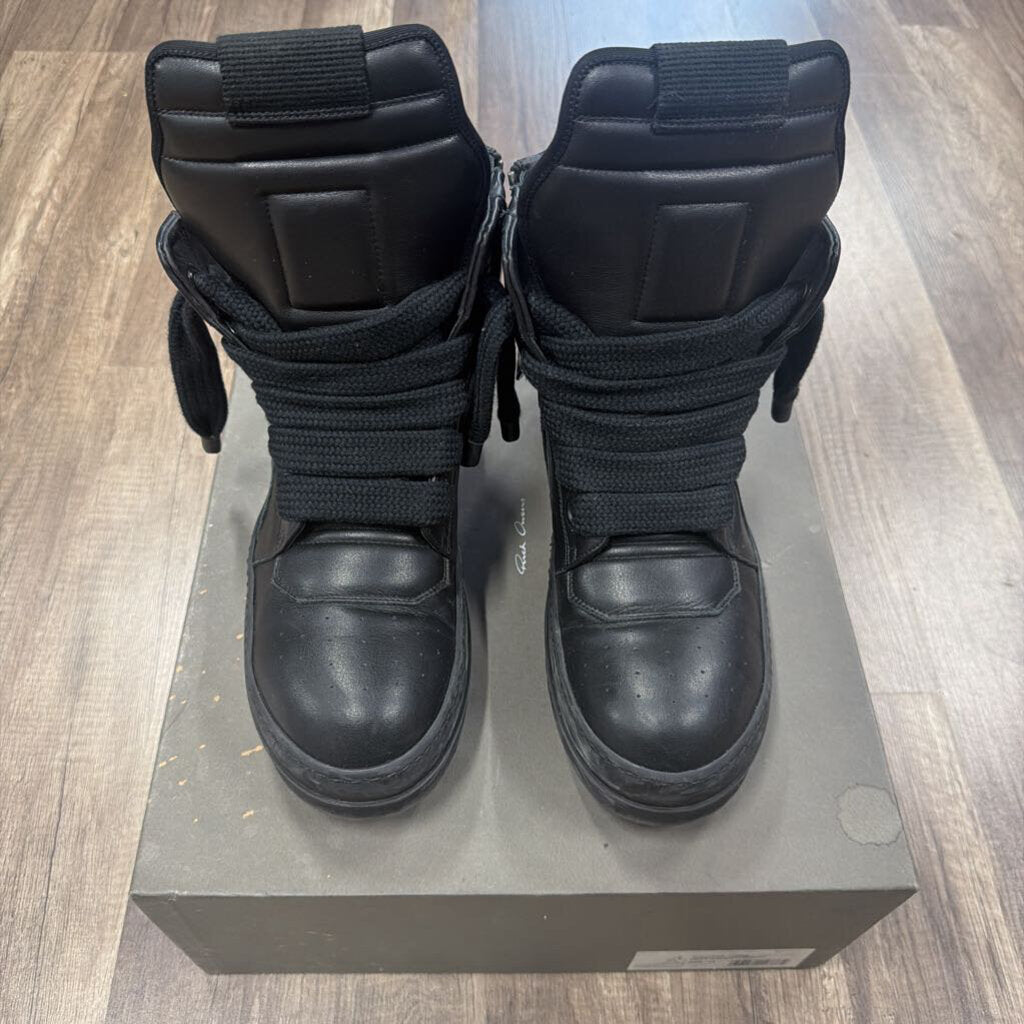 Rick Owens Geobasket Triple Black Jumbo Lace