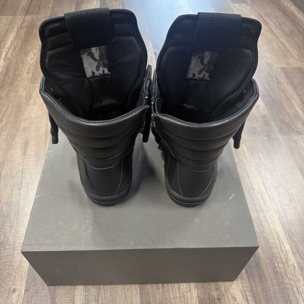 Rick Owens Geobasket Triple Black Jumbo Lace