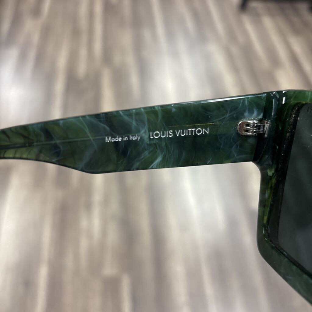 LV Louis Vuitton Green Marble Glasses