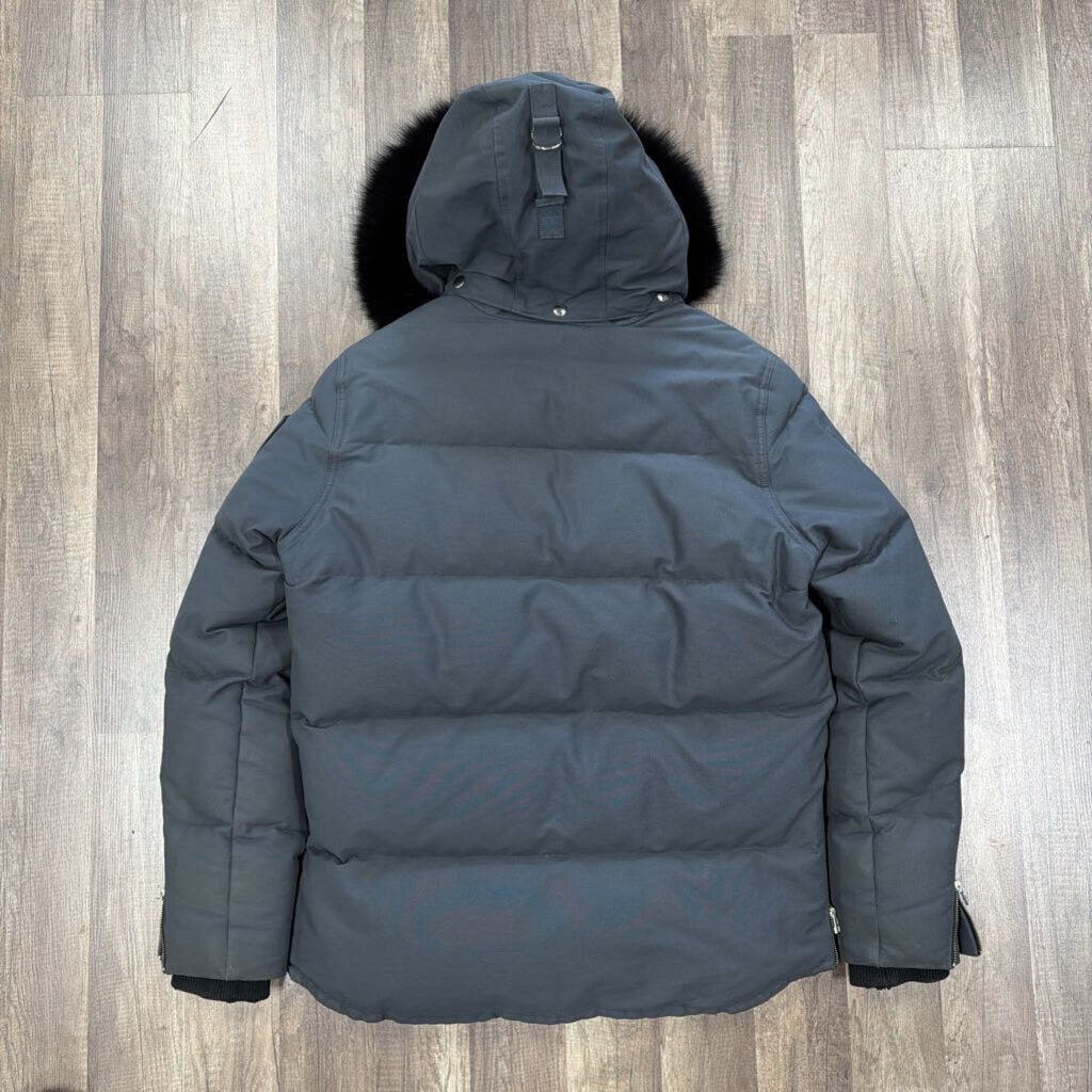 Moose knuckle coat grey black fur