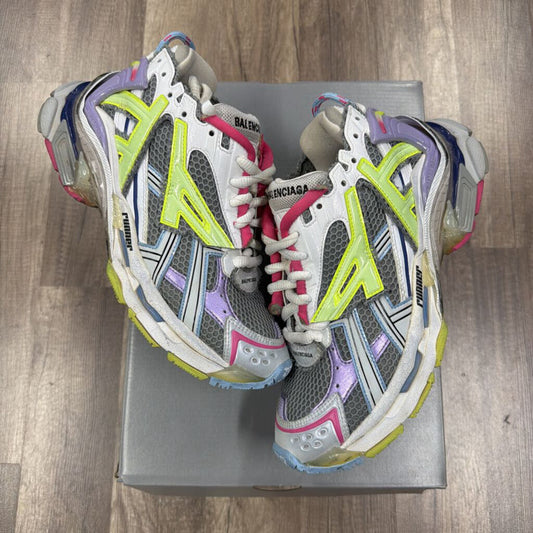 Balenciaga runner grey purple pink