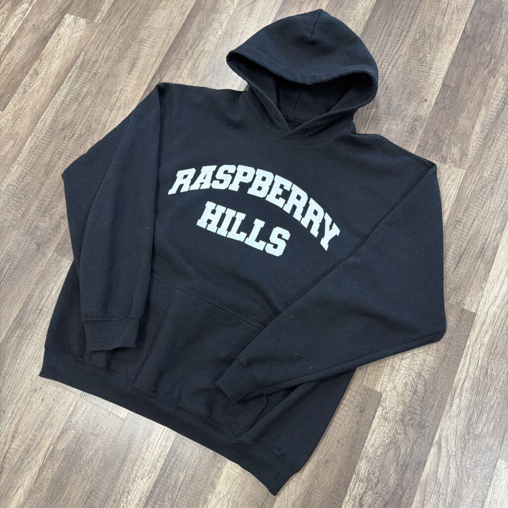 Raspberry hills hoodie black