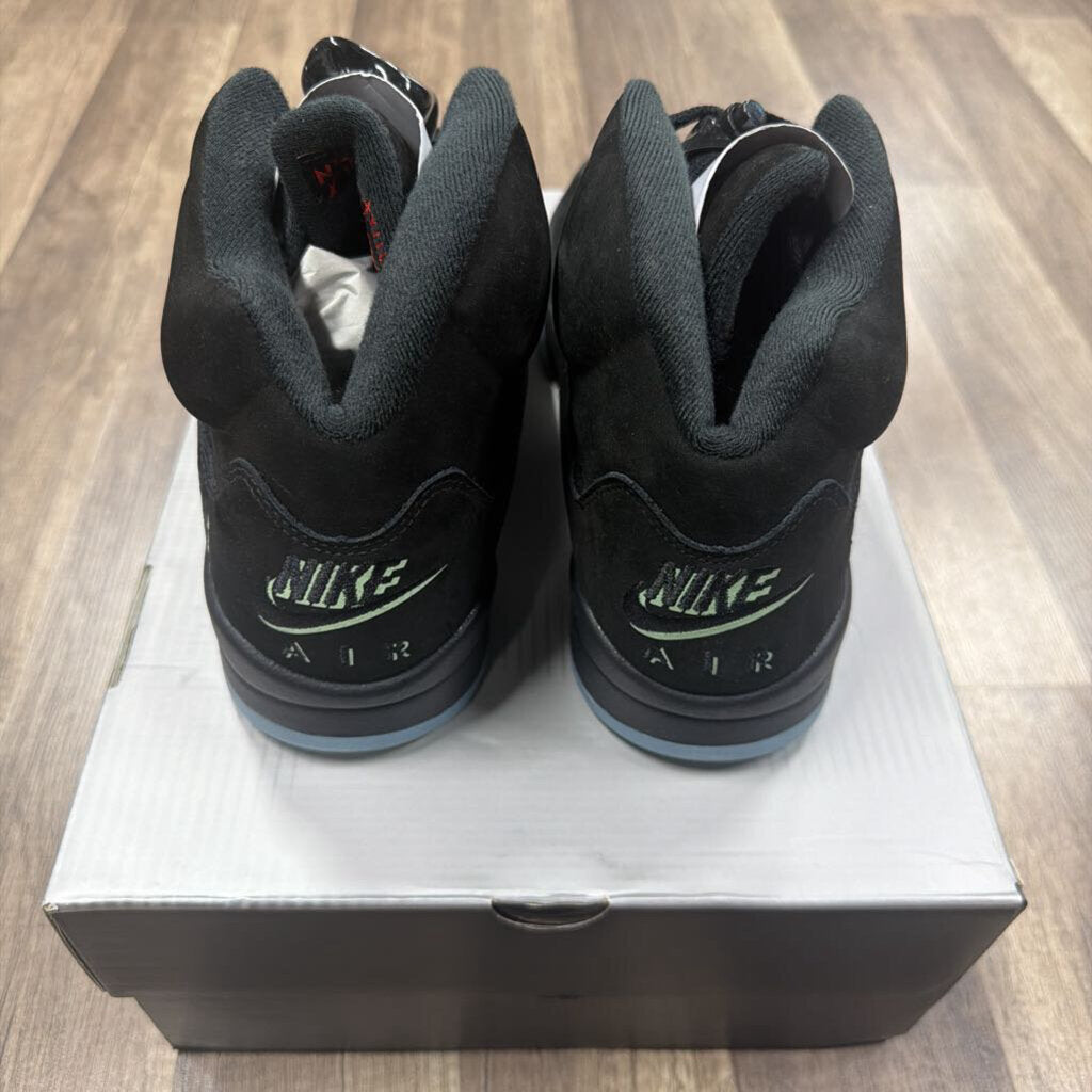 Jordan 5 halloween