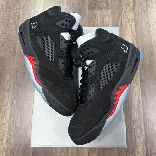 Jordan 5 halloween