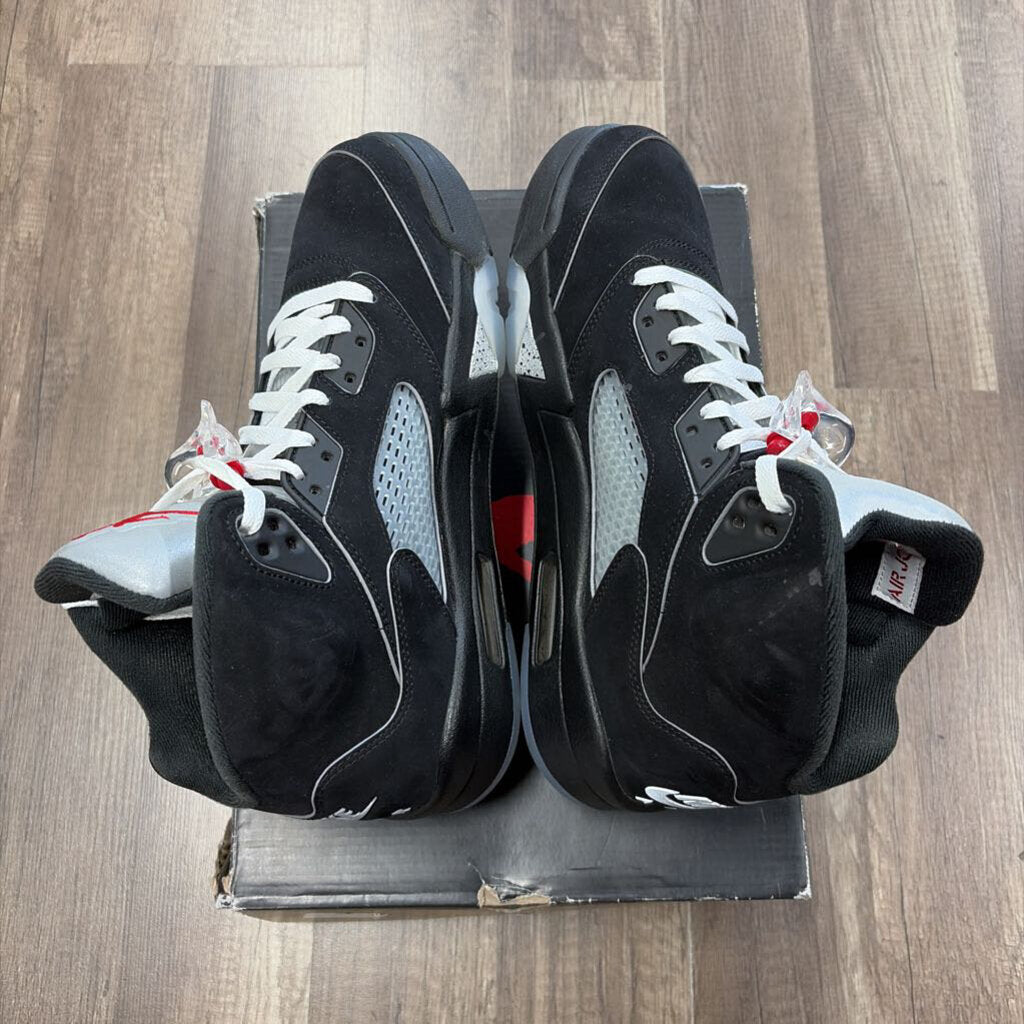 Jordan 5 metallic