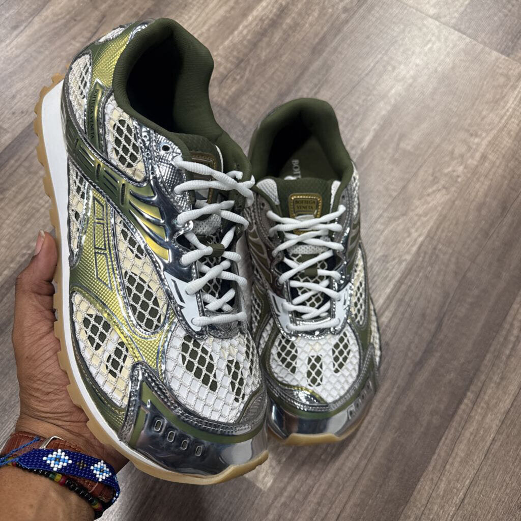 Bottega veneta orbit sneaker olive (NO BOX)